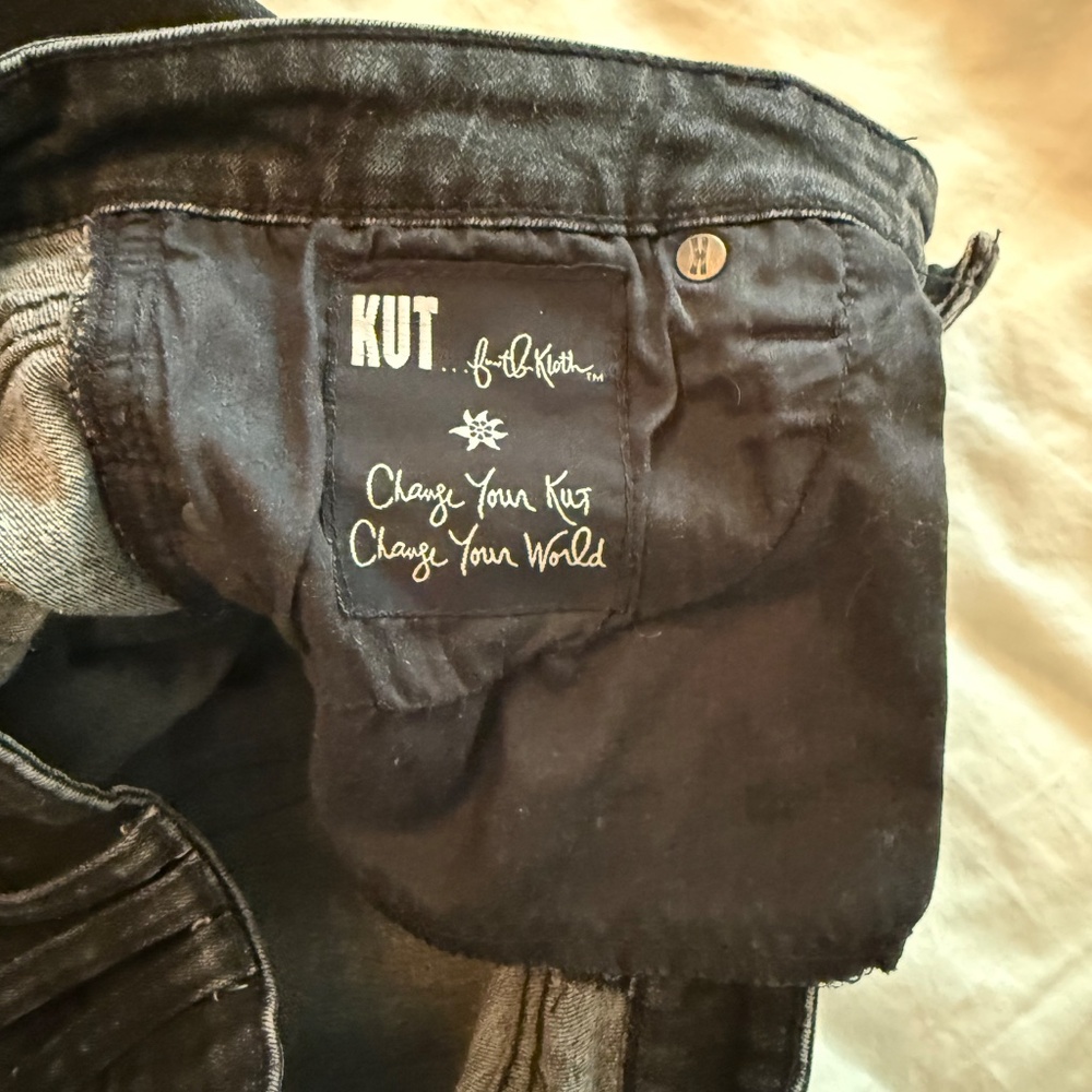 Kut from the Kloth Black Straight Leg Jeans Size 10 - Picture 5 of 6